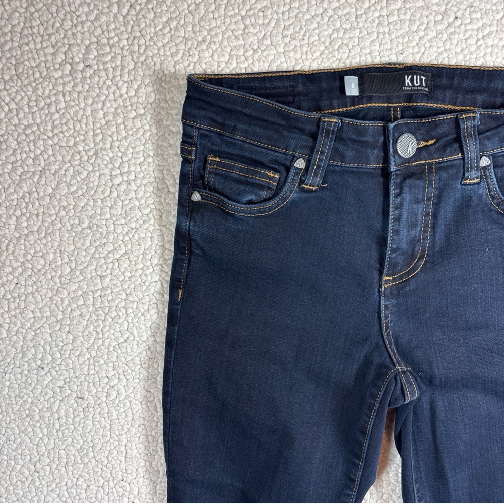 Kut From The Kloth Women’s Dark Wash Stretch Jeans Size 0 Mid Rise Slim Classic - Picture 2 of 16